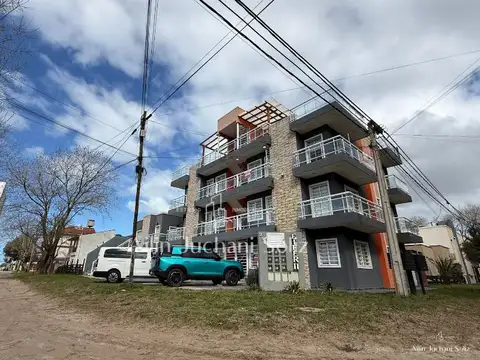Amplio departamento a 2 cuadras del Mar Costa Azul