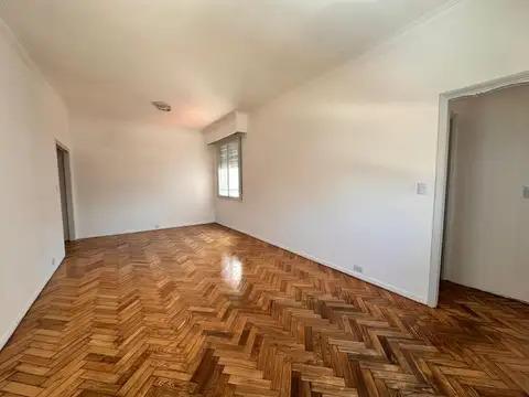 Departamento en Venta en Balvanera, USD 117.000