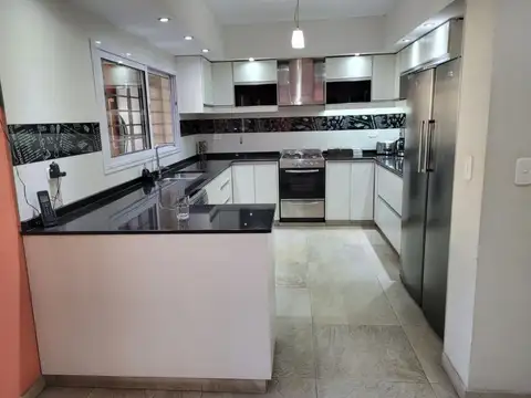 Casa en Venta de 5 dormitorios
