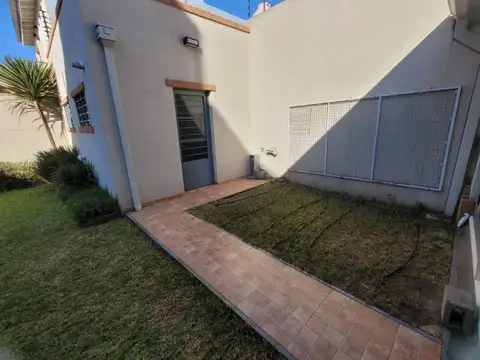 Casa en Venta en Caseros, USD 200.000