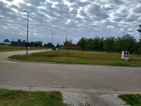 LOTE ESQUINA 345 M2 NVO MALAGUEÑO CON ESCRITURA