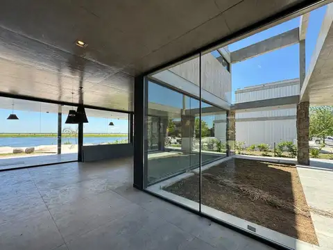 Casa en Venta al Este