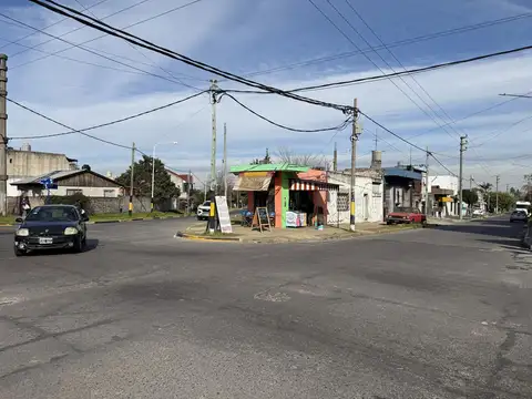 Galpon en Venta en Isidro Casanova, USD 160.000