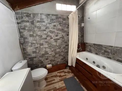 Casa multifamiliar en ezeiza- Laprida al 200