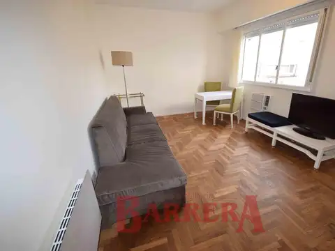 Departamento en Alquiler en Colegiales, $ 900.000