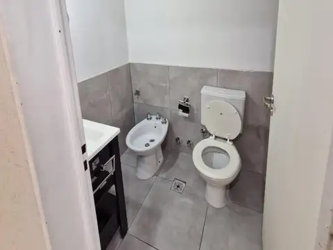 Depto Tipo Casa en Alquiler en Munro, $ 850.000
