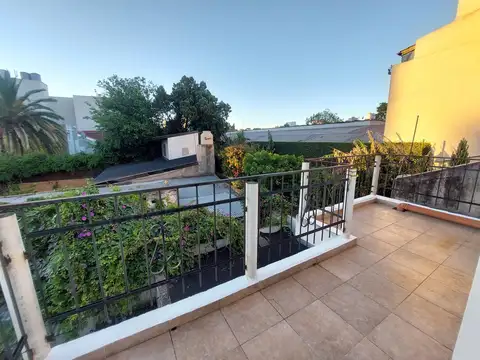 LINDO 2 AMB CON EXPENSAS BAJAS - A METROS DE ESTACION