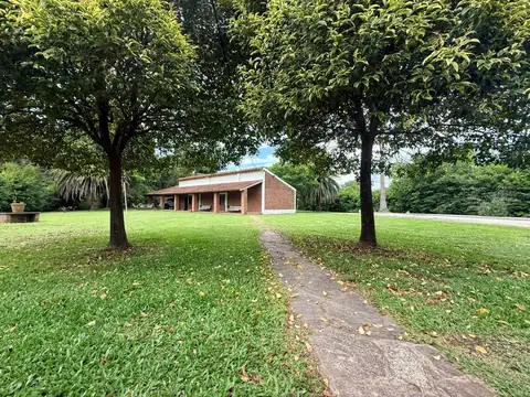 Casa en Alquiler de 3 dormitorios