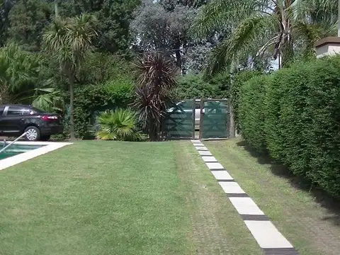 Casa en Venta en Club El Carmen, USD 260.000