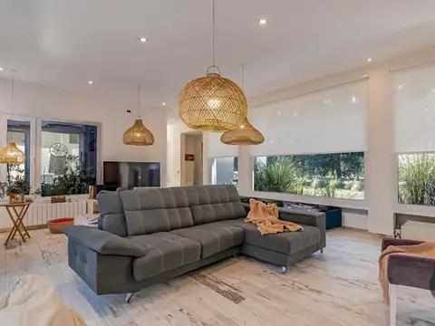 Casa en Venta en Coronel Brandsen, USD 272.000