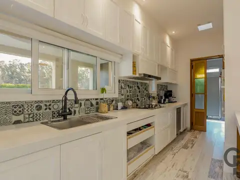 Casa en Venta al Este