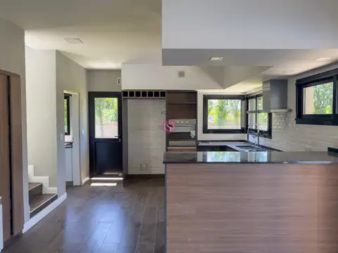 Casa en Alquiler A Estrenar