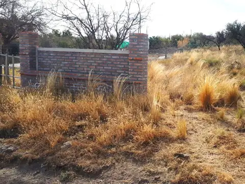 Vendo lote de 366 m² en Barrio Las Gemelas, Capilla del Monte