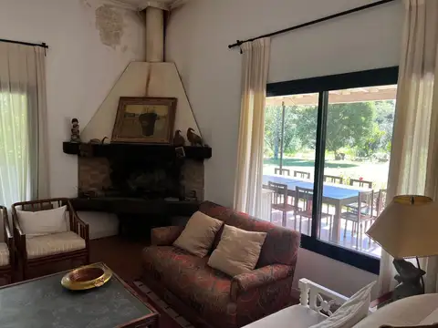 CHACRA EN VENTA PUERTO PANAL ZARATE C/ 2 CASAS