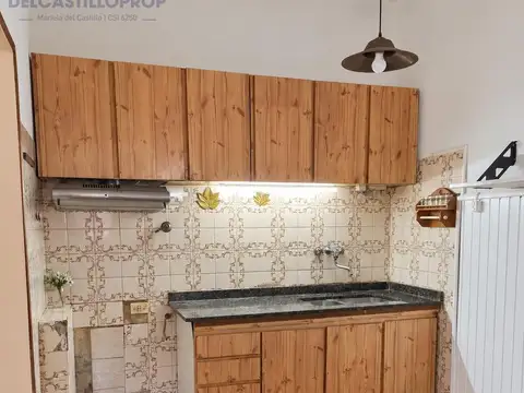 Depto Tipo Casa 2 ambientes con 1 baño