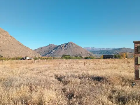 Terreno en Esquel - Barrio Los Cohiues -