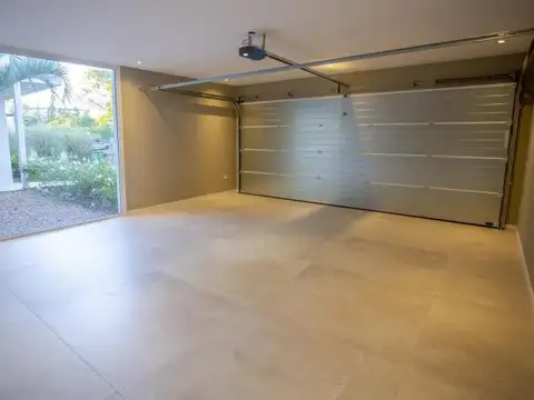 Casa Monoambiente con 5 baños