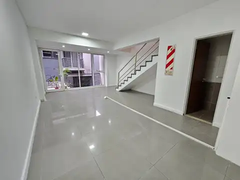 Oficina en Venta en Barrio Sur, USD 80.000