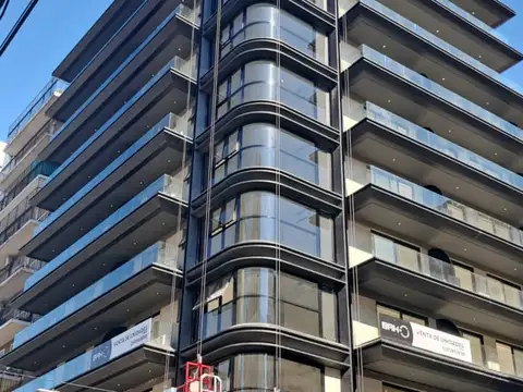 Montevideo 900, Piso 3