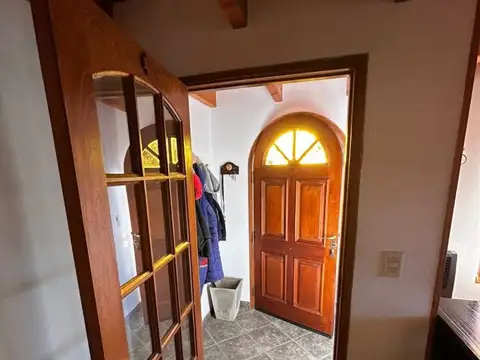 Casa en Alquiler con 1 cochera