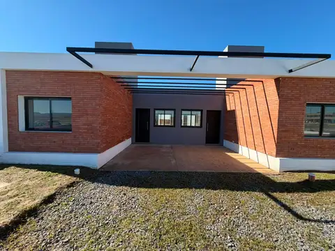 VENDO DUPLEX DOS DORMITORIOS