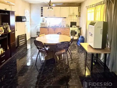 Galpon en Venta 8  mts Fondo