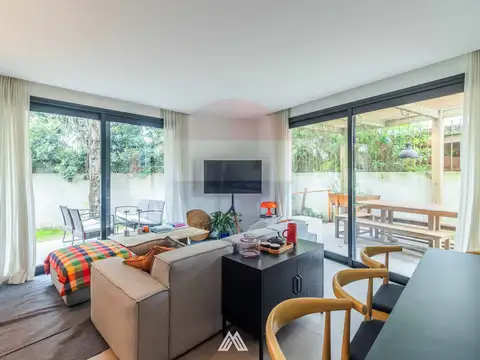 Se alquila apartamento 2 dormitorios en Carrasco