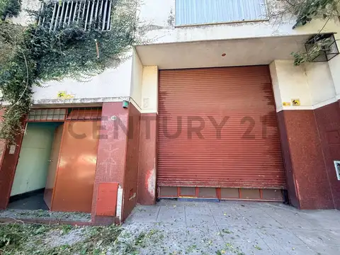 GALPÓN EN ALQUILER CON GRAN CAPACIDAD OPERATIVA