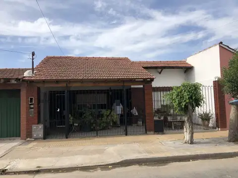 CASA APTA DOS FLIAS. C/ENT. AUTO