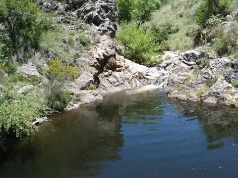 Cam. a La Cumbre km 15, Agua de Oro, Córdoba