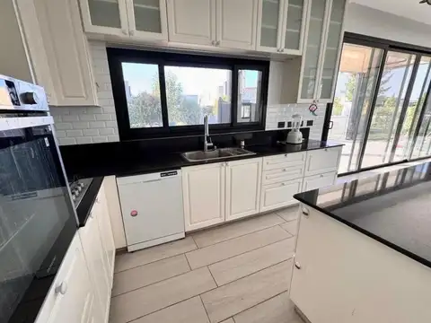 Casa en Alquiler en Canning, USD 2.200