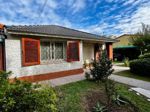Casa en Venta en Longchamps, USD 160.000