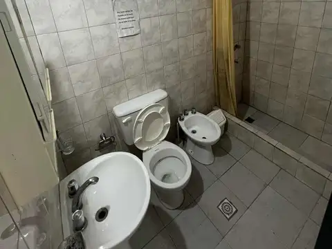 67 e/ Avenida 1 y La Costa