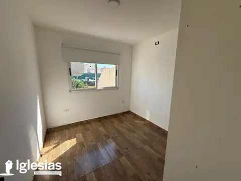 Departamento en Alquiler en Tapiales, $ 600.000
