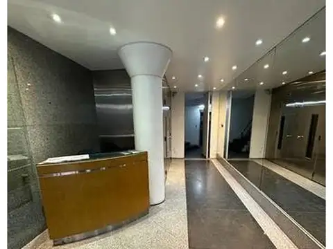 Oficina 3 ambientes con 1 baño