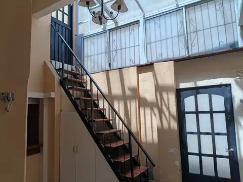 Depto Tipo Casa en Venta en Paternal, USD 131.000