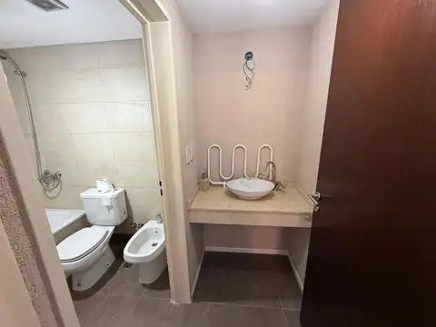 VENTA DEPARTAMENTO DOS AMBIENTES FLORESTA