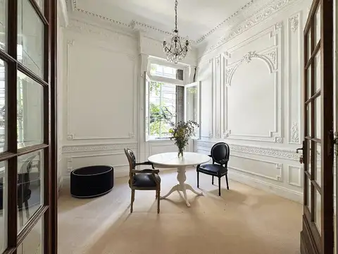 Antiguo Petit Hotel a Reciclar en Pleno Recoleta