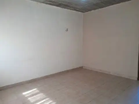 Casa en Alquiler en Rafael Castillo, $ 550.000