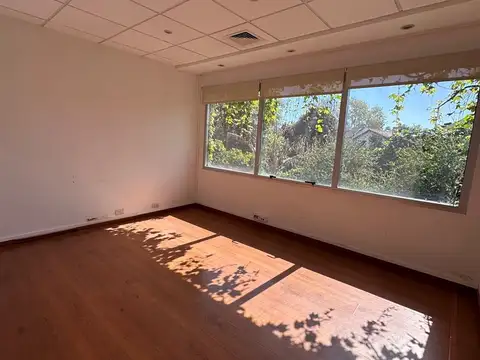 Oficina en Alquiler en San Isidro, USD 2.500