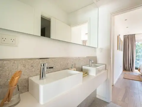 Venta Dúplex 4 amb. en Barrio Constancia Leloir