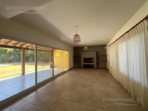 Casa en Venta de 3 dormitorios