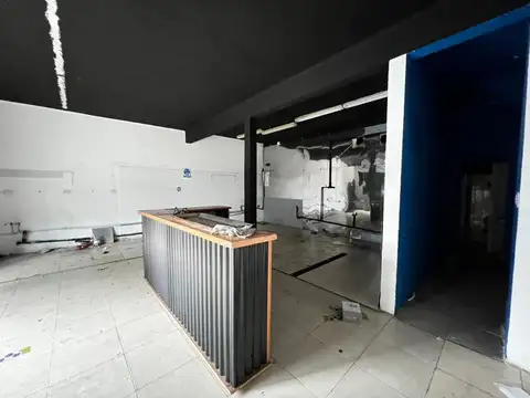 Local en Venta en Olivos Maipu/Uzal, USD 150.000