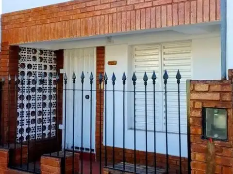 ALQULER CASA BARRIO EMPALME