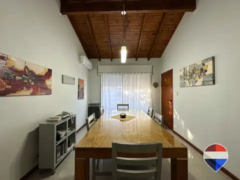 Casa 3 ambientes con 2 baños