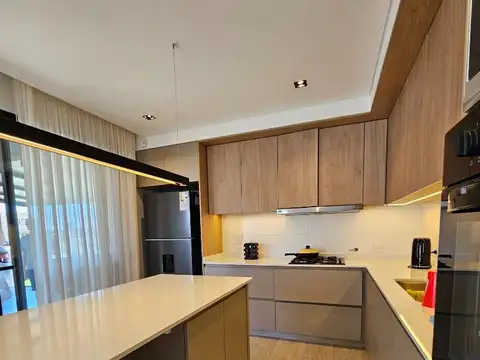 Casa en Venta al Este