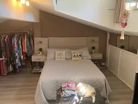 Depto Tipo Casa en Venta con 1 cocheras