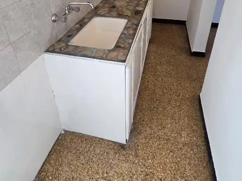 Departamento en Alquiler en Lomas de Zamora, $ 450.000