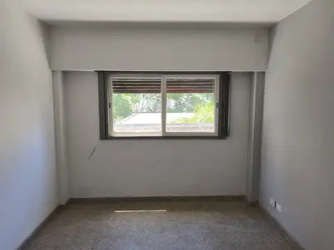 GENERAL PAZ 100, Piso 2