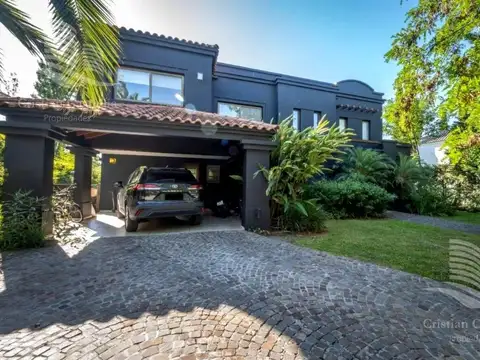 Casa en Venta de 4 dormitorios